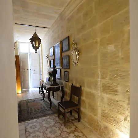 Aparthotel Paulos 4*