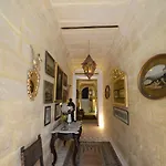 Aparthotel Paulos Valletta