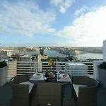 Aparthotel Paulos Valletta