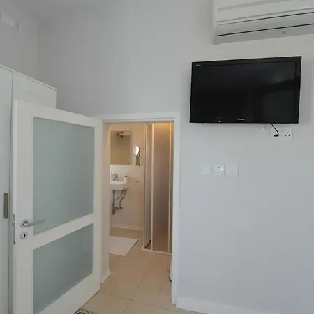 Apartmanhotel Paulos 4*