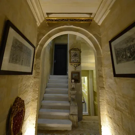 Aparthotel Paulos 4*