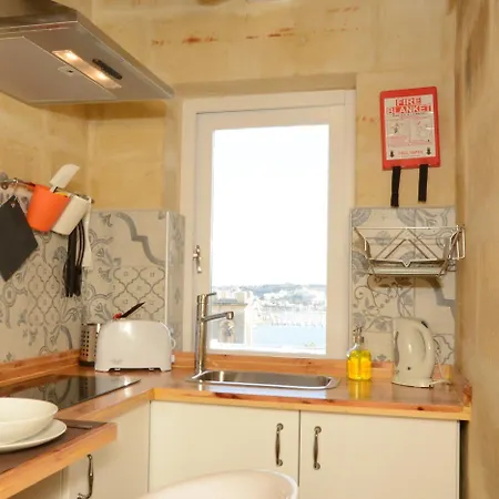 Aparthotel Paulos Valletta