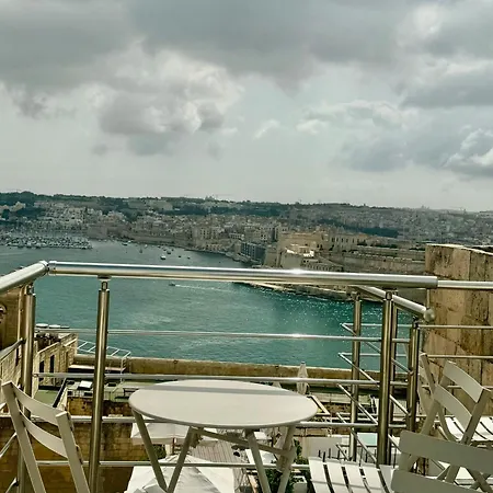 Paulos Apartmanhotel Valletta