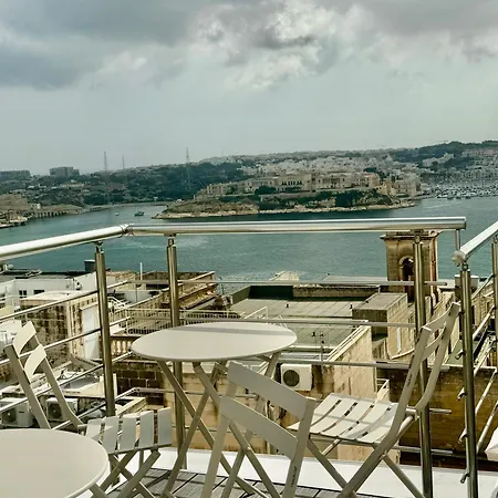 Paulos Aparthotel