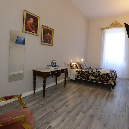 Paulos Apartmanhotel