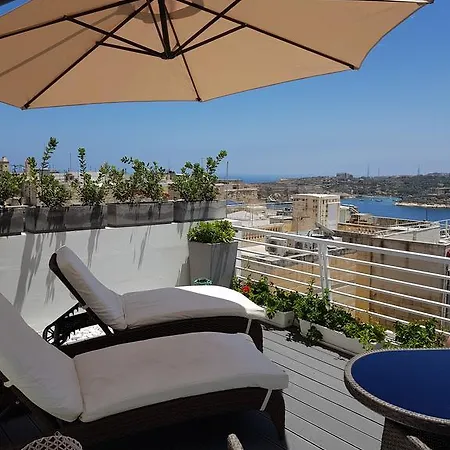 Aparthotel Paulos 4*