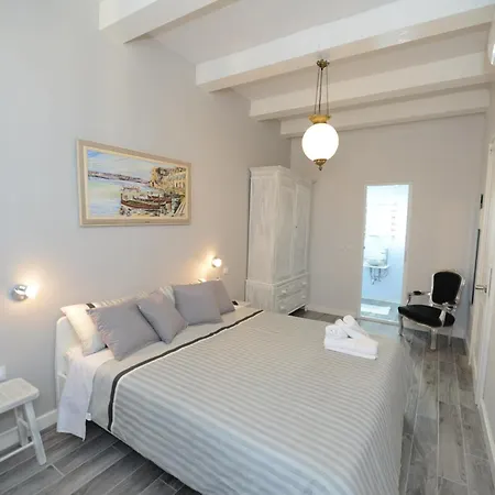 Aparthotel Paulos 4*