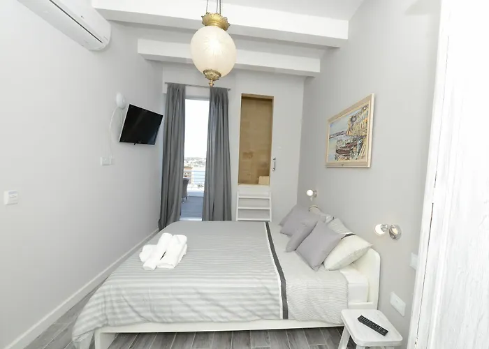 Lejlighedshotel Paulos 4*