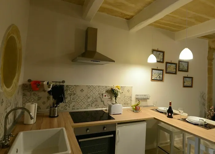 Paulos Lejlighedshotel 4*