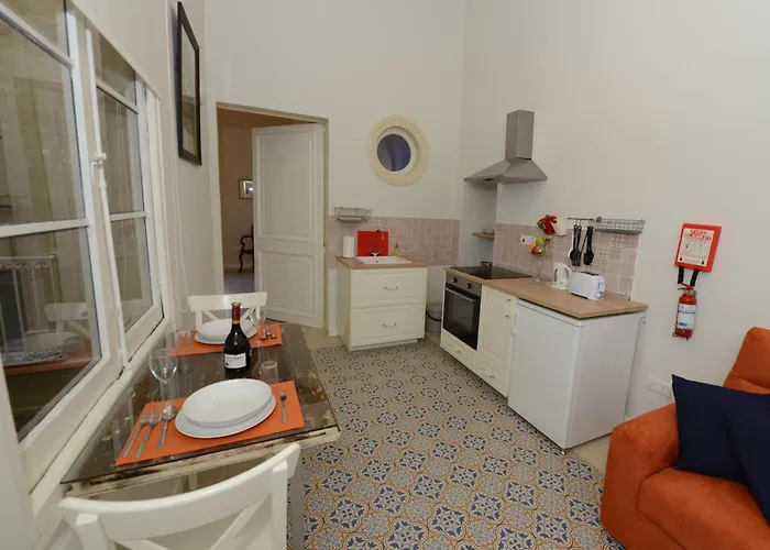 Paulos Lejlighedshotel