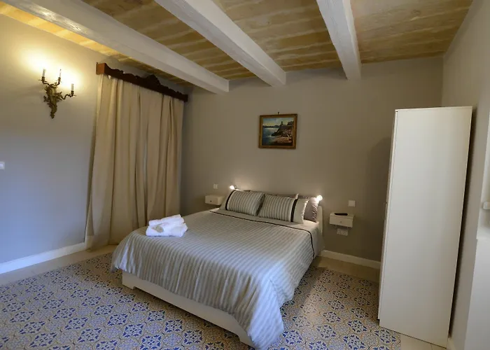 Paulos Lejlighedshotel